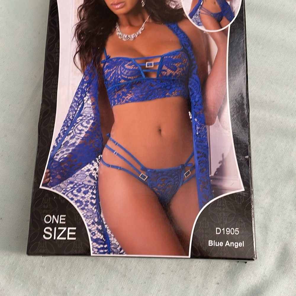 G World Intimates - Picture 2 of 9